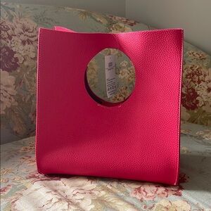 NWT Stylish Pink Purse/Tote Bag 🌺
